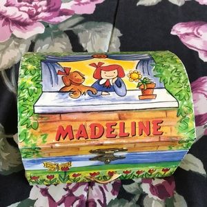 Madeline jewelry box